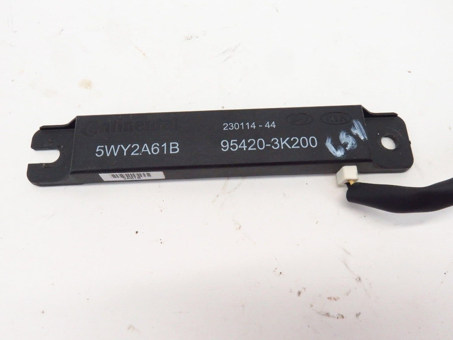 2012-2014 Hyundai Genesis Coupe 2.0T Smart Key Antenna Module 95420-3K200 OEM