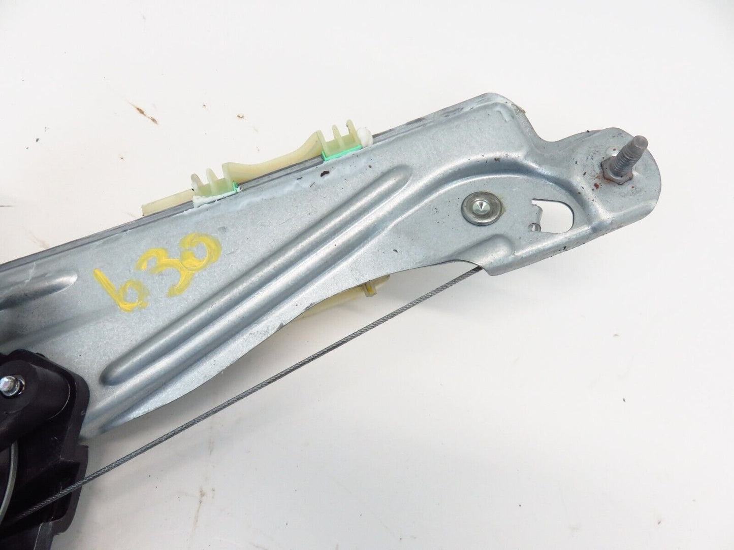 2018-2019 Buick Regal TourX Passenger Rear Window Motor Regulator RH Door OEM
