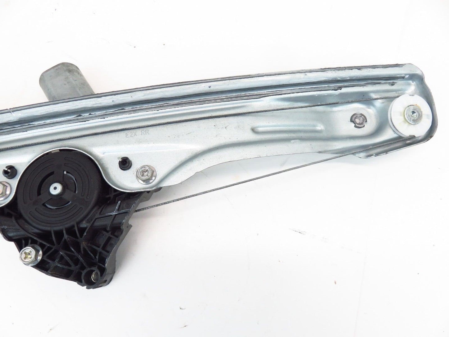 2018-2019 Buick Regal TourX Passenger Rear Window Motor Regulator RH Door OEM