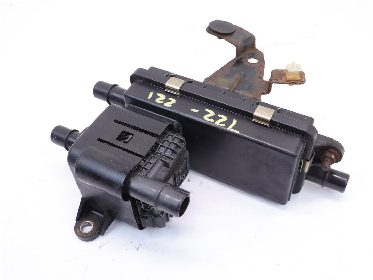 2013-2017 Subaru BRZ FR-S Evap Emission Check Valve Canister Charcoal 42084FJ000