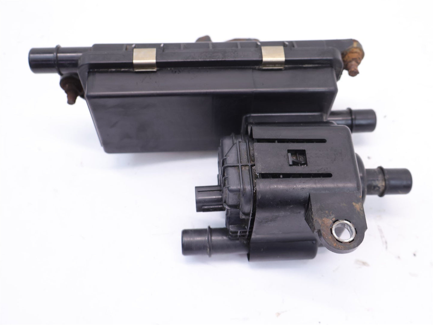 2013-2017 Subaru BRZ FR-S Evap Emission Check Valve Canister Charcoal 42084FJ000
