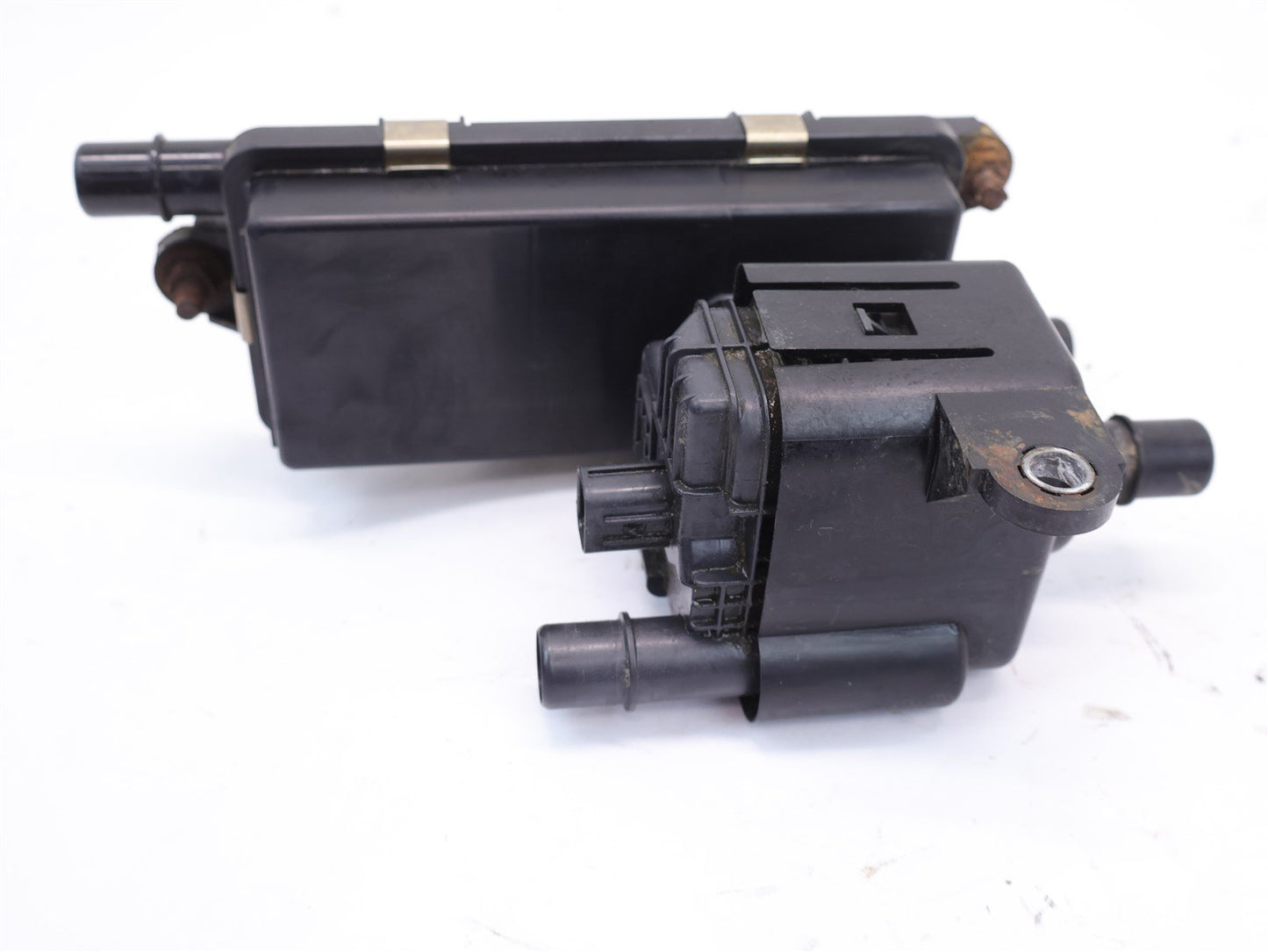 2013-2017 Subaru BRZ FR-S Evap Emission Check Valve Canister Charcoal 42084FJ000
