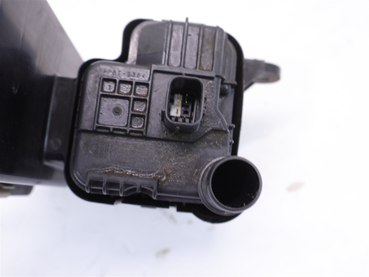 2013-2017 Subaru BRZ FR-S Evap Emission Check Valve Canister Charcoal 42084FJ000
