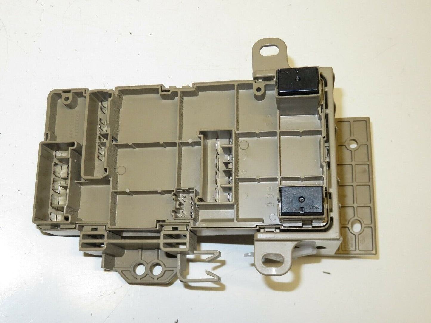 2015 Subaru WRX Dash Fuse Panel Junction 82201VA010 Relay Joint Box Block OEM 15