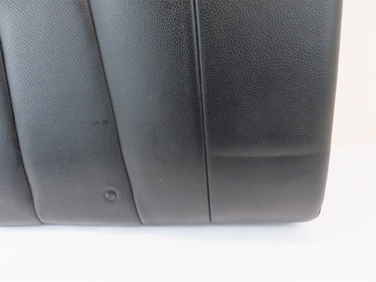 2013-2017 Hyundai Veloster Turbo Rear Seat Cushion Upper Back RH Passenger 13-17