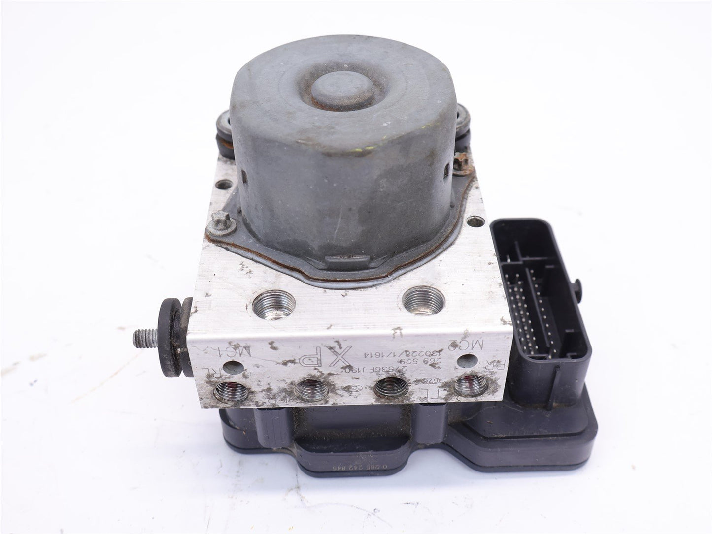 2013 2014 Subaru XV Crosstrek Anti Lock Brake Pump ABS Module 27536FJ190 13-14