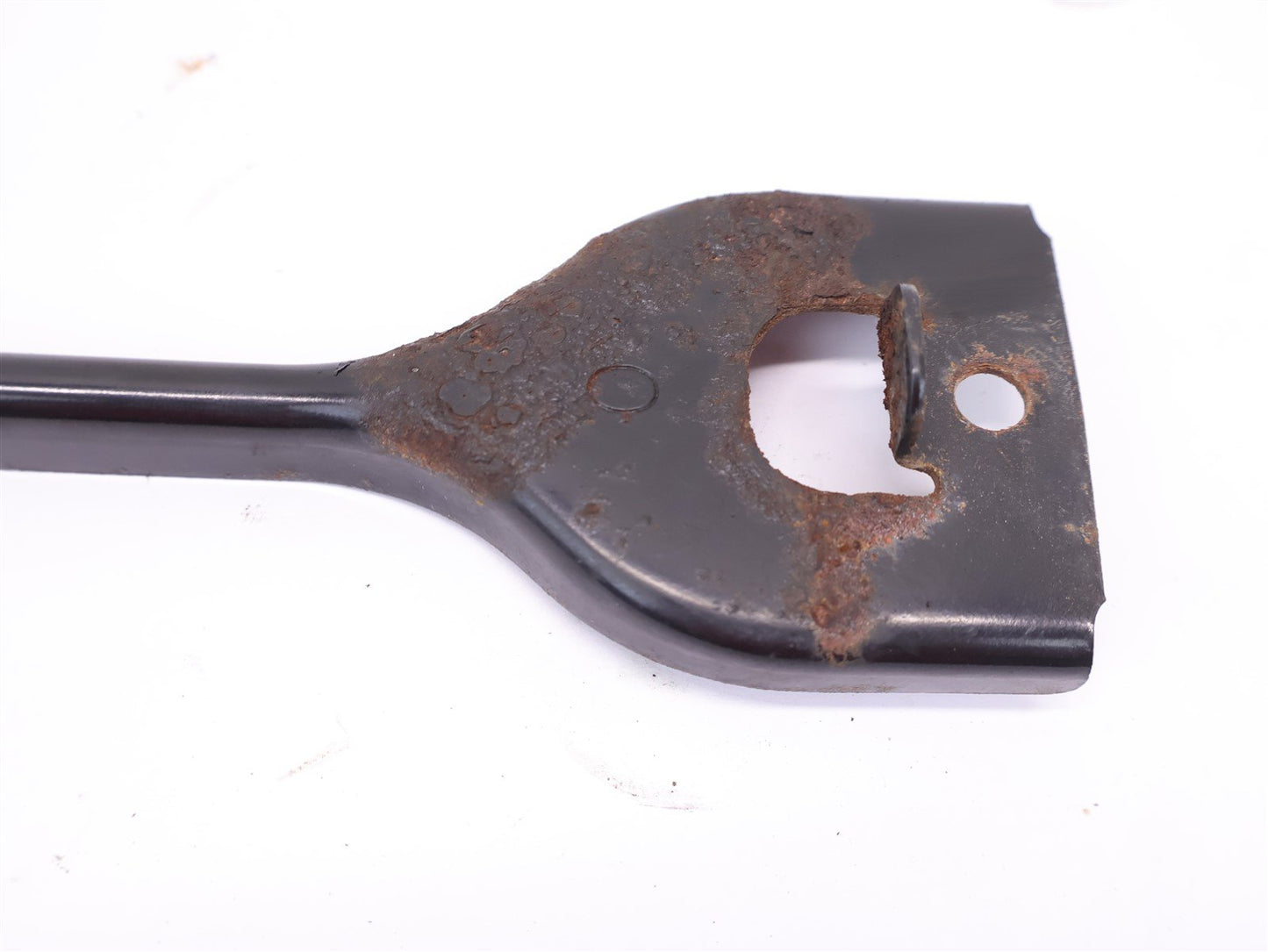 02-07 Subaru Impreza WRX Battery Tie Down Holder Clamp Stay Bracket ROD BENT