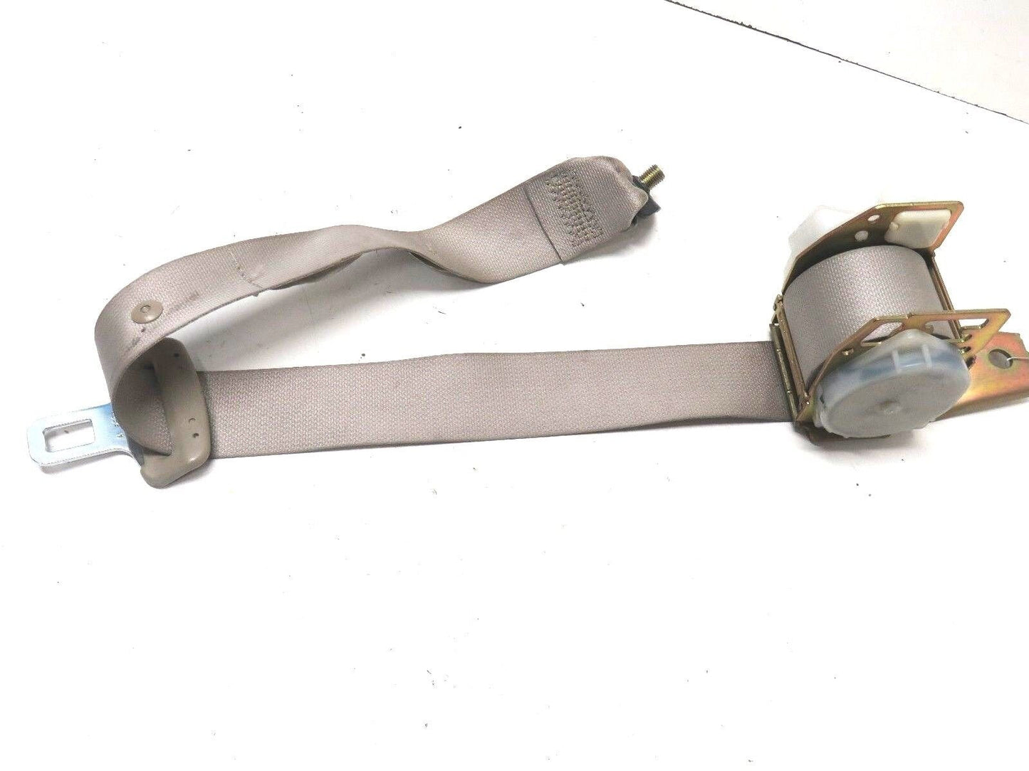 2005-2009 Subaru Legacy Passenger REAR Seat Belt Assembly RH Right 05-09 SEDAN