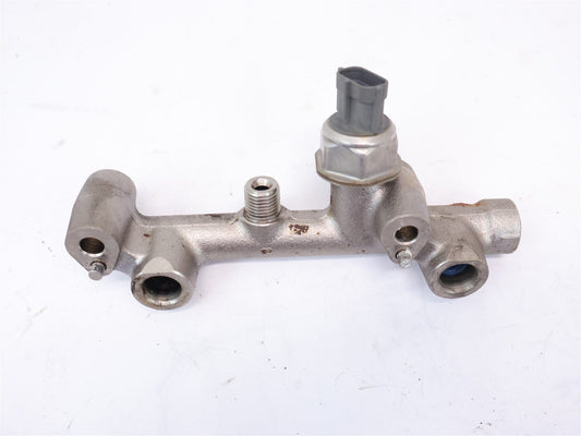 2019 Subaru WRX Passenger Fuel Injector Rail 17522AB020 RH Right 2.0L 2015-2021