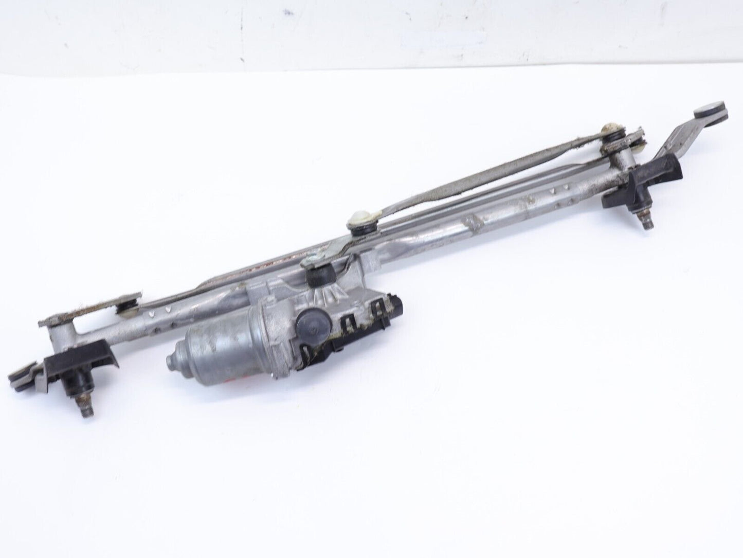 2013-2016 Scion FR-S Front Windshield Wiper Motor 86511CA010 OEM 13-20 BRZ