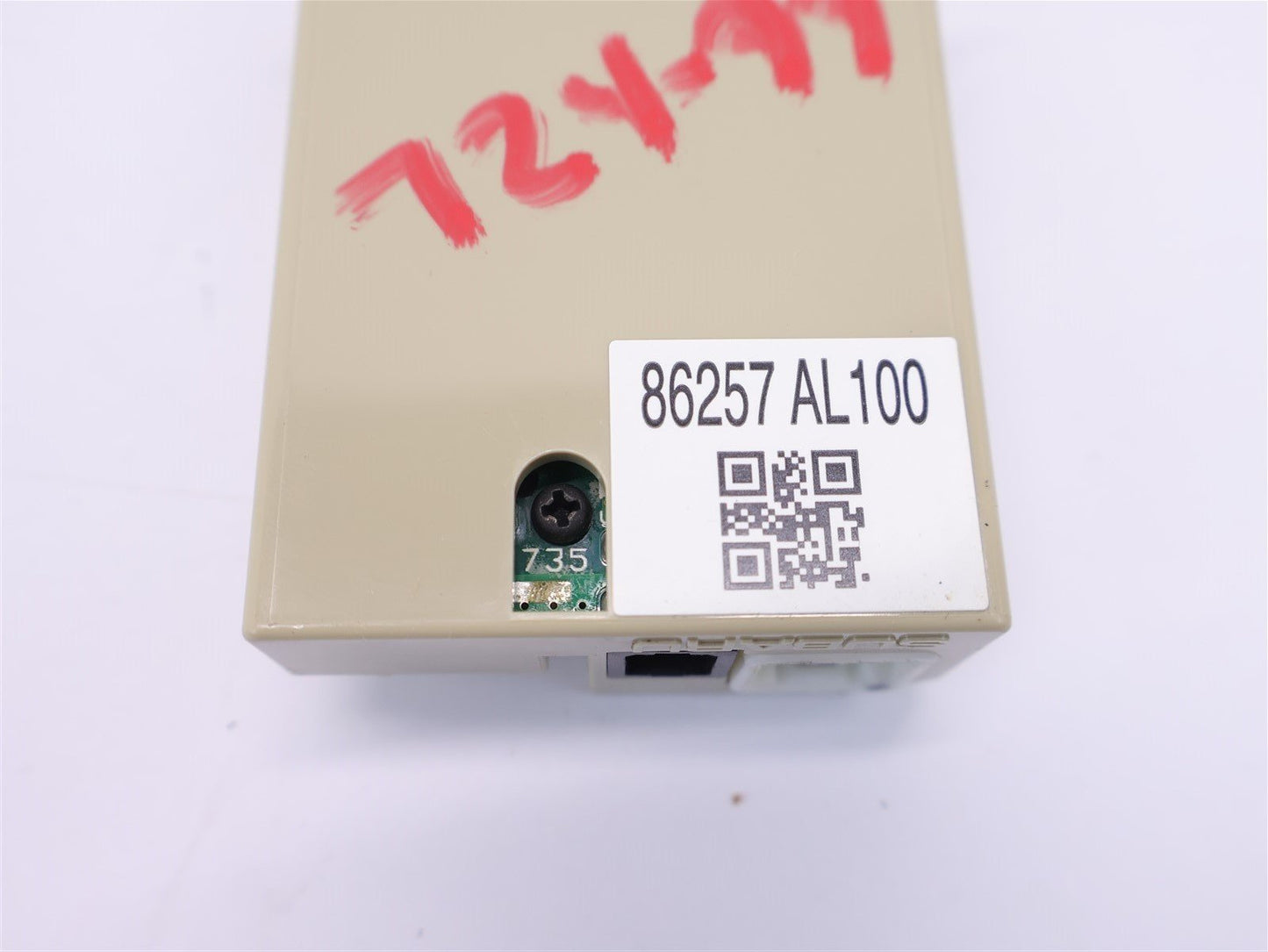 2016 Subaru WRX & STI Auxiliary Jack Port Aux Unit USB Plug 86257AL100 OEM 16