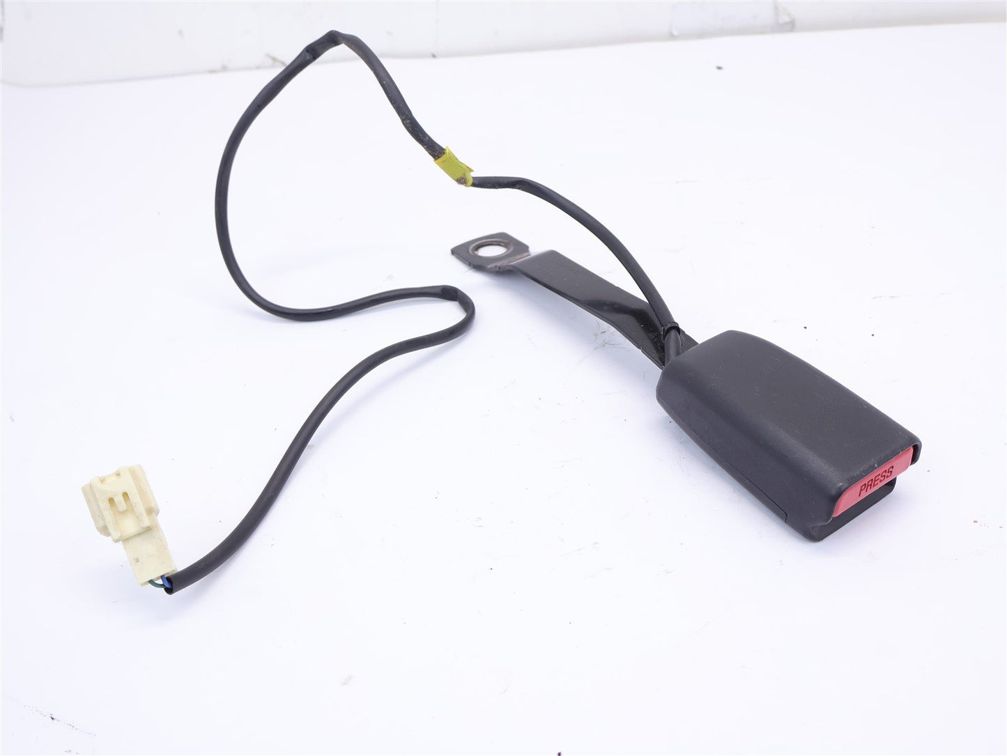 2016 Subaru WRX & STI Driver Front Seat Belt Buckle LH Left Side OEM 2015-2021