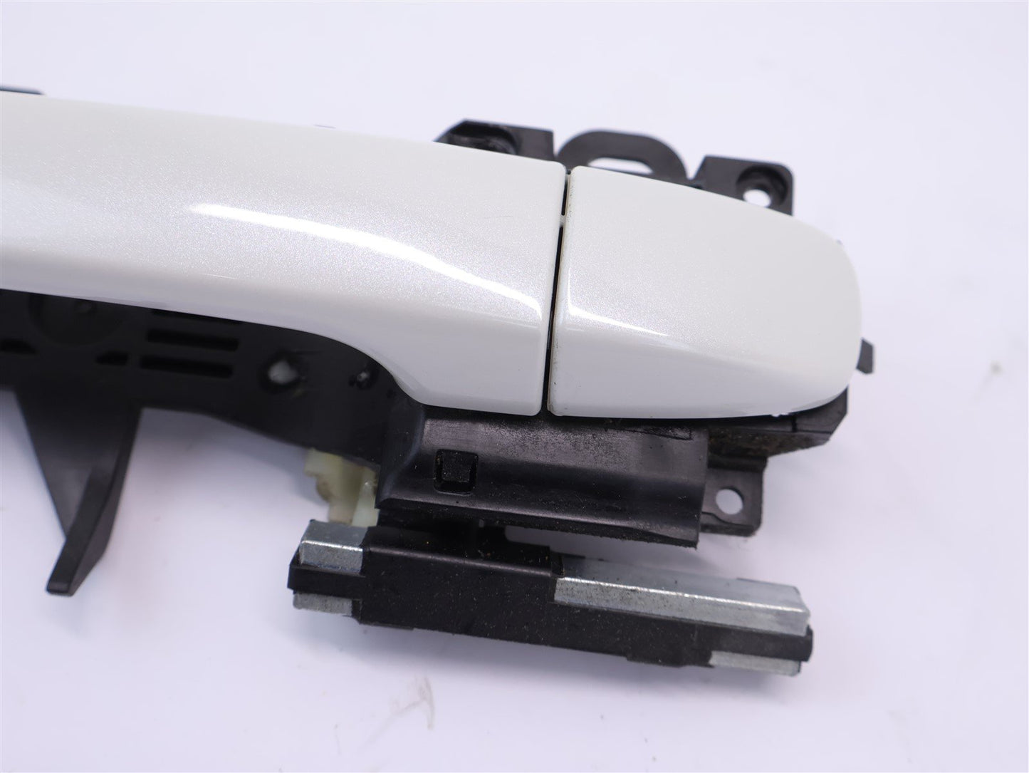 2015-2021 Subaru WRX Passenger Front Door Handle Exterior Blue K7X RH OEM 15-21