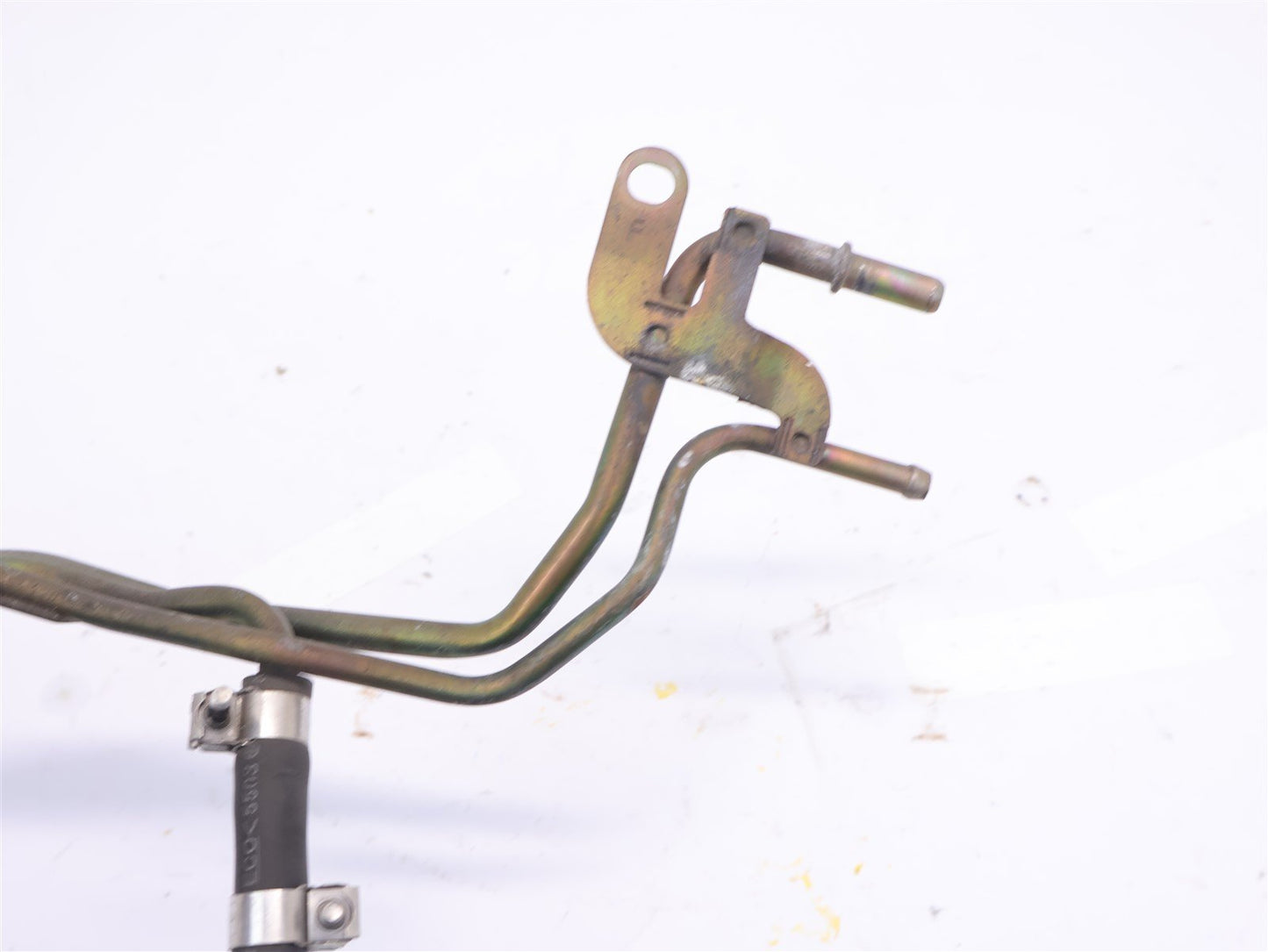 2006 2007 Subaru Impreza WRX Fuel Rail Center Under Manifold Line OEM 06-07
