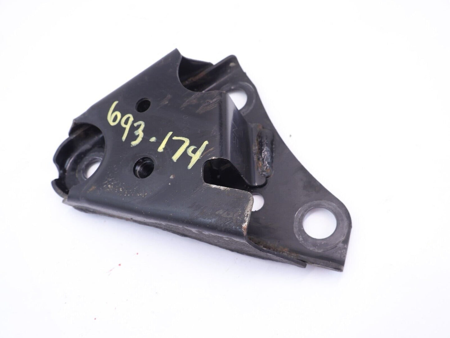 2015-2020 Subaru WRX Passenger Front Plate Arm Mount Bracket RH OEM 20216VA000