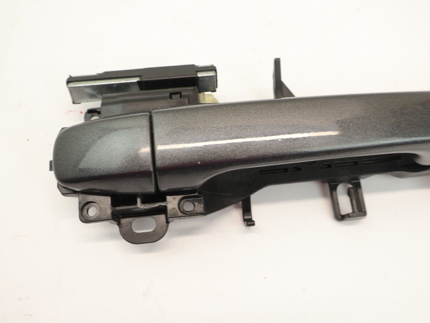 2020 Subaru WRX Passenger Front Door Handle Exterior P8Y Right RH OEM 2015-2021
