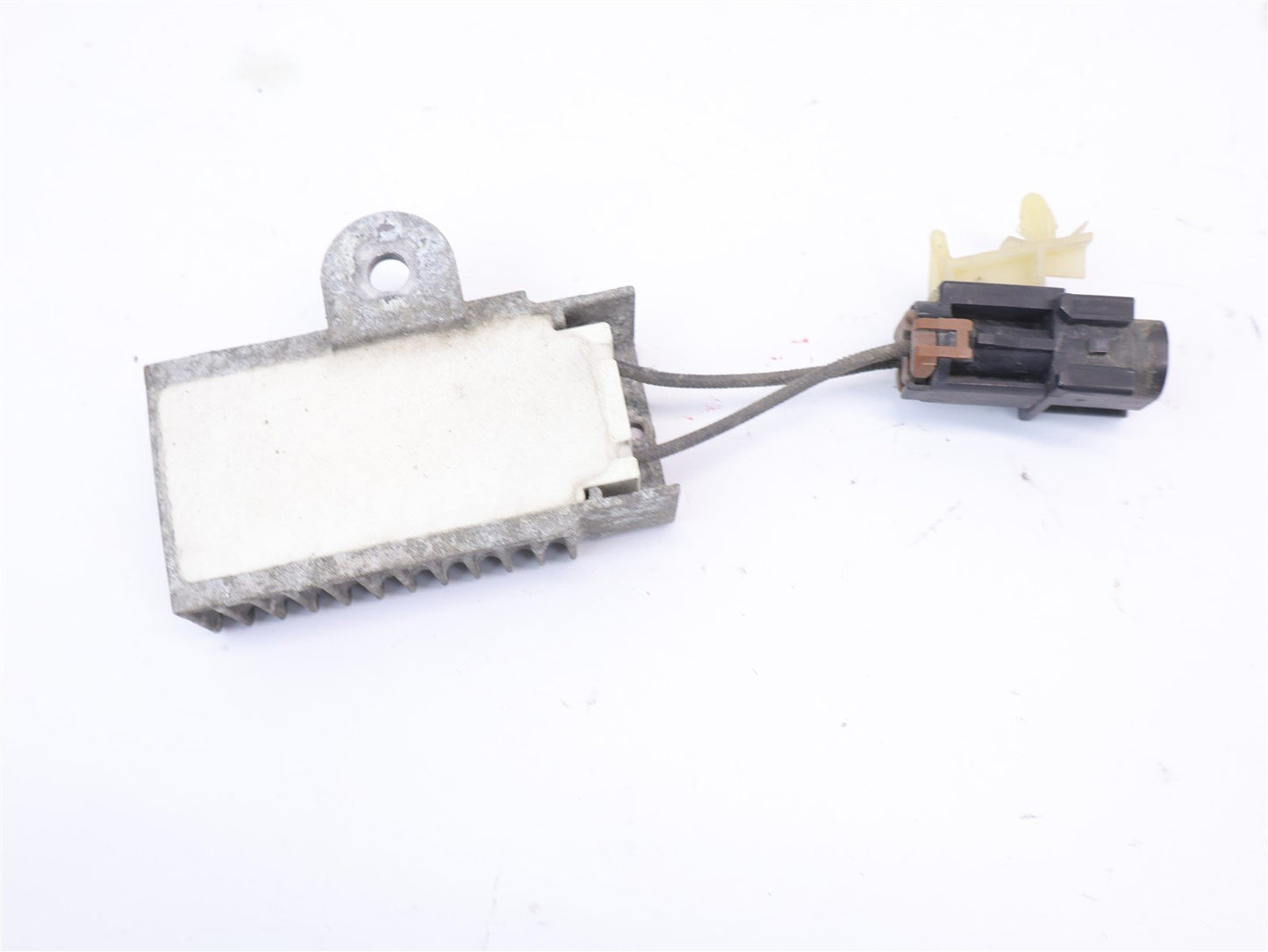 2020 Subaru WRX Daytime Running Light DRL Module Resistor 84057SG000 2015-2021