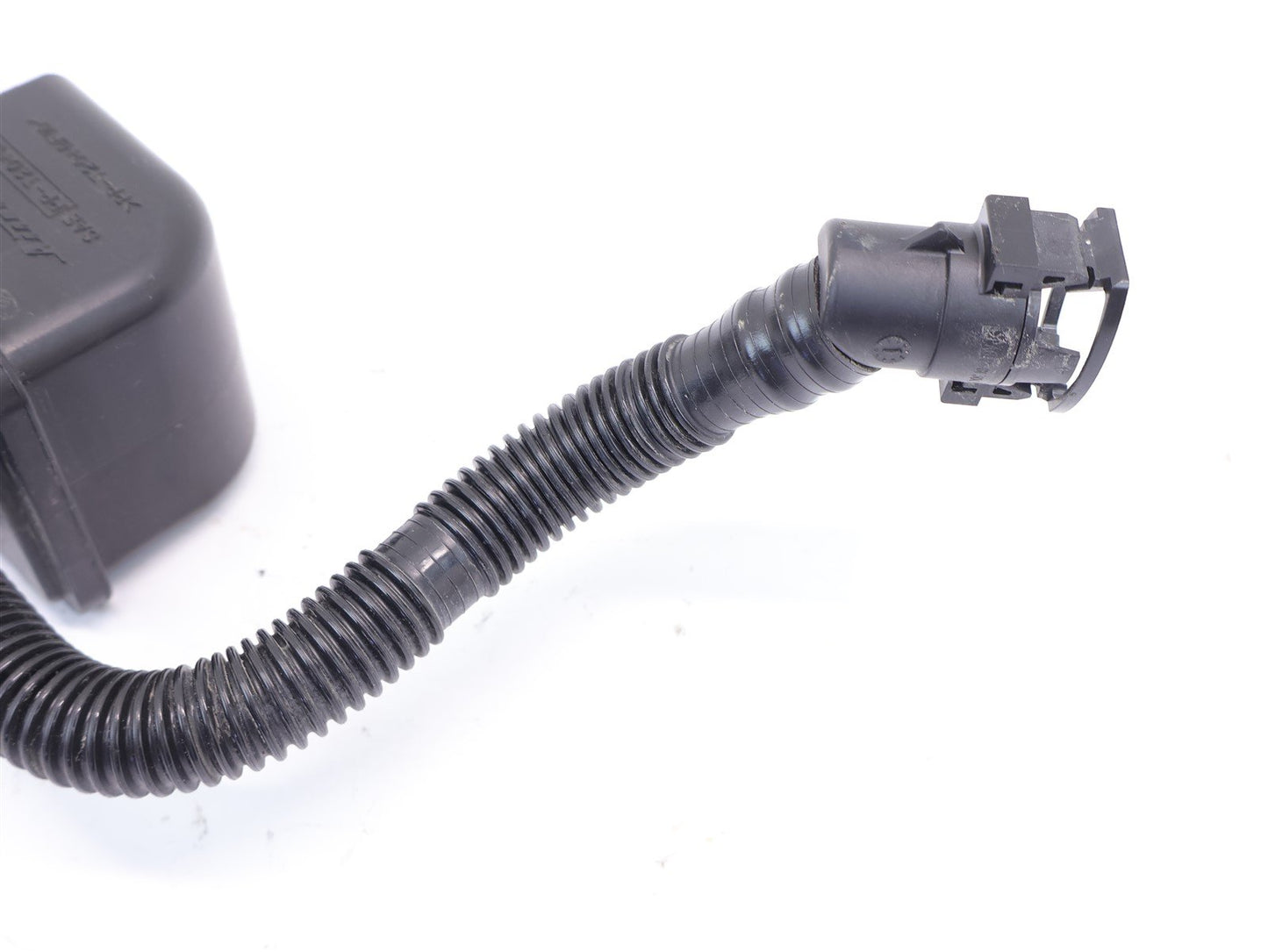 2020 Subaru WRX Charcoal Canister EVAP Module w/ Hose 42072FJ010 OEM 2015-2021