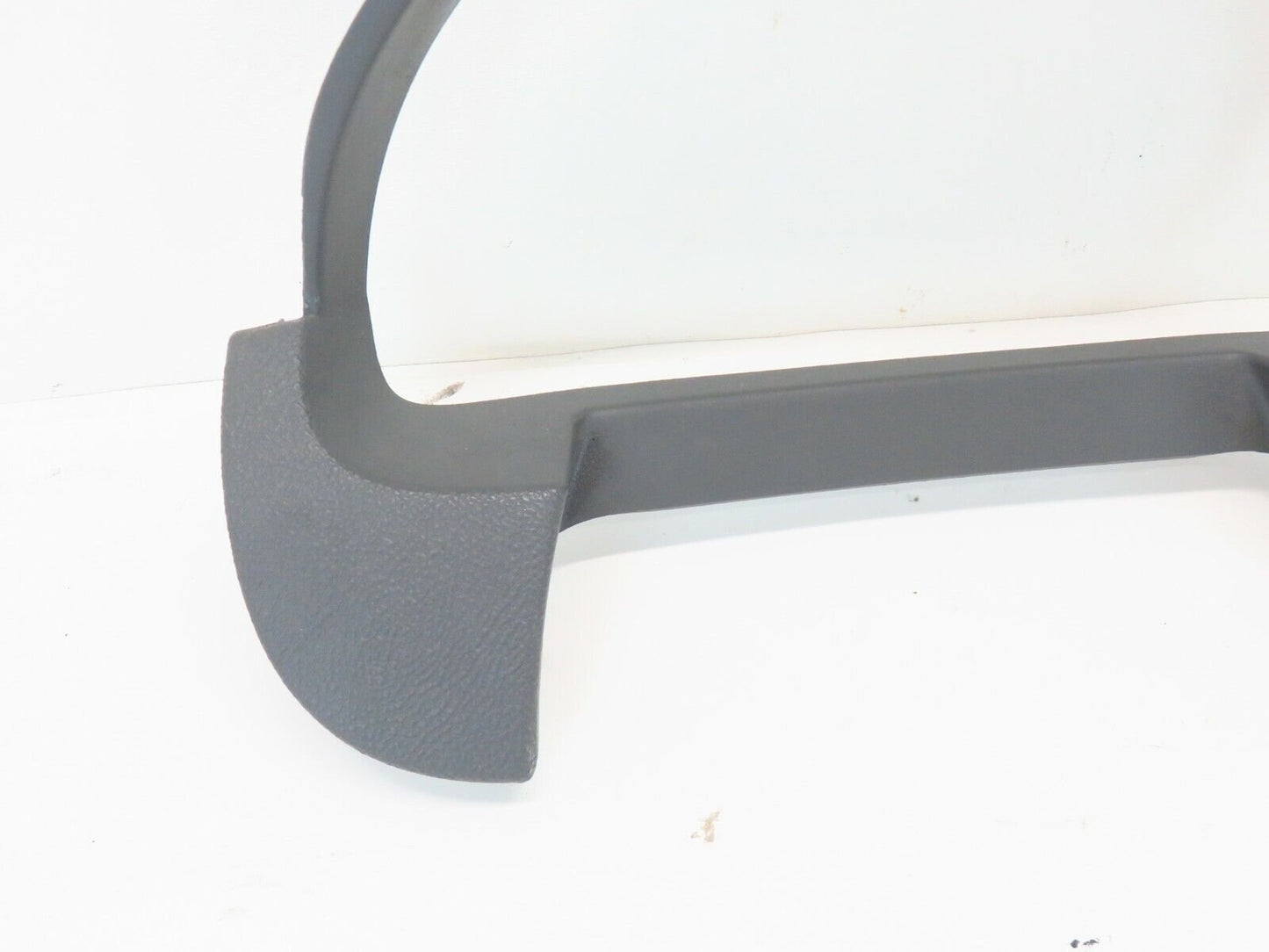 2006-2011 Chevrolet HHR Speedometer Trim Instrument Cluster Dash Bezel OEM