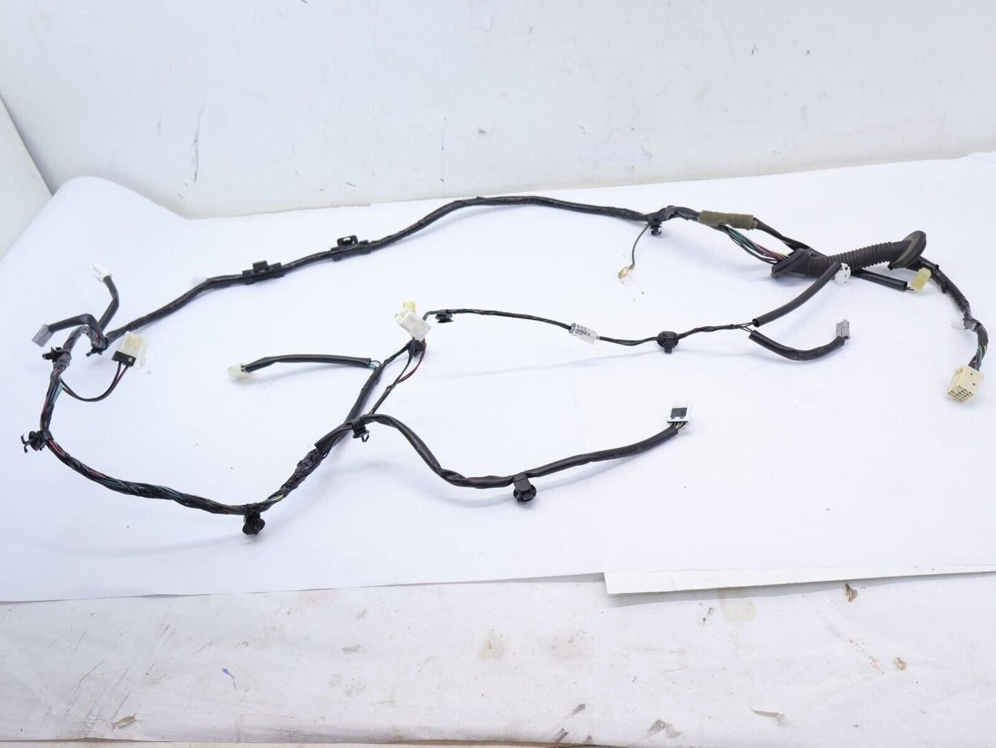 2010-2012 Subaru Outback Rear Hatch Wiring Harness 81817AJ00A Tailgate Gate OEM