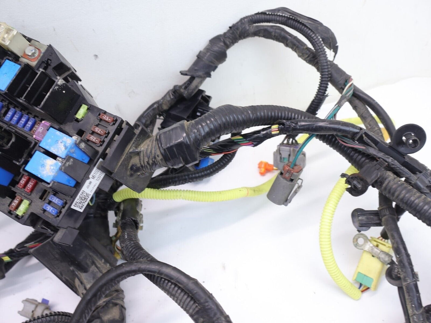 2012 Subaru Legacy Outback Engine Bay Wiring Harness Fuse Box Bulk 81402AJ11C