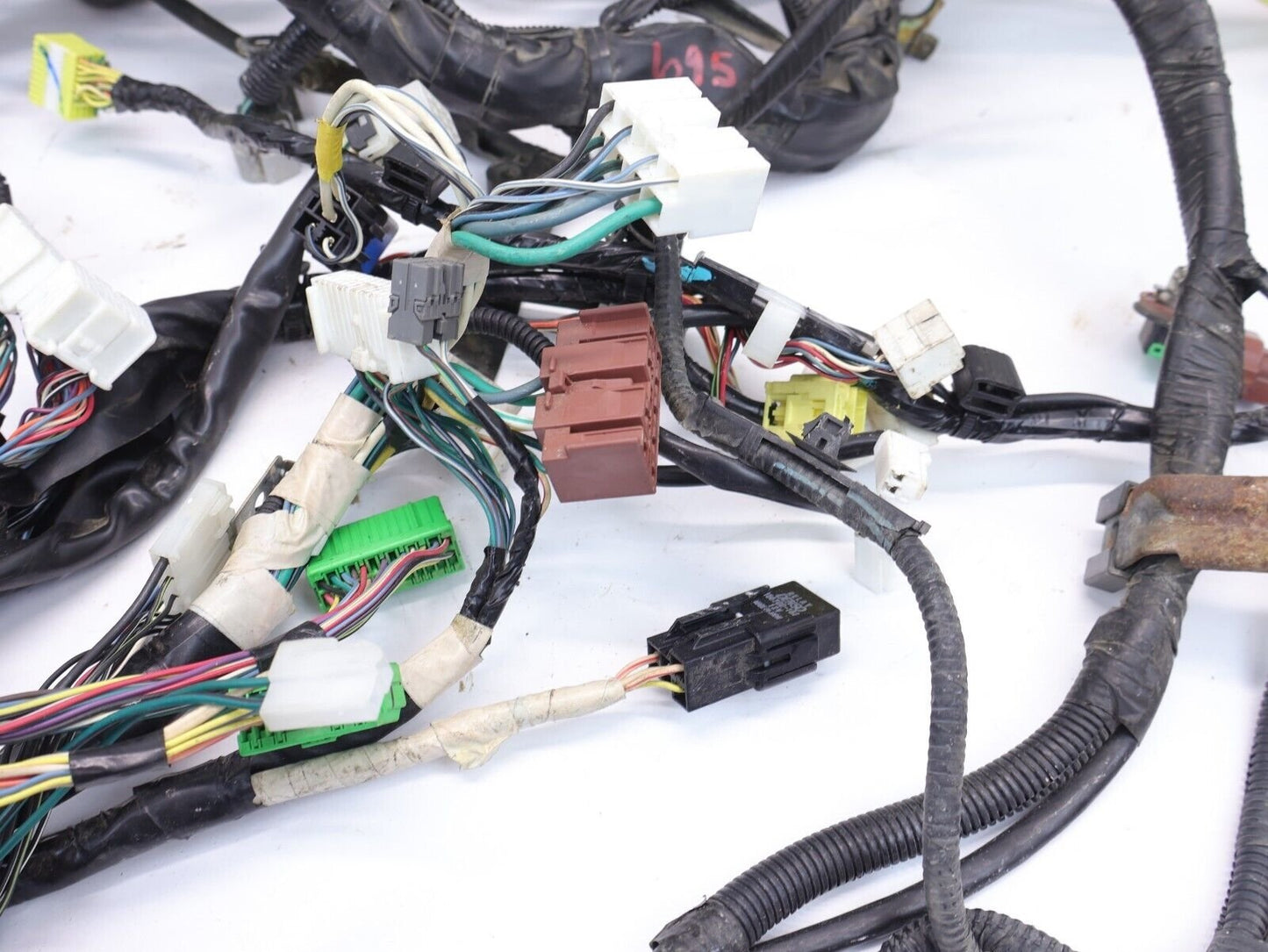 2012 Subaru Legacy Outback Engine Bay Wiring Harness Fuse Box Bulk 81402AJ11C