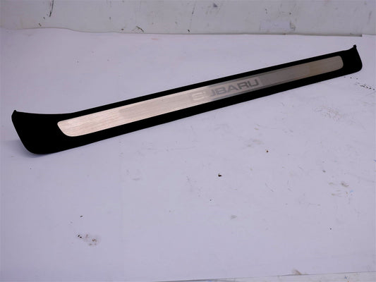 2005-2009 Subaru Legacy GT Passenger Front Door Sill Trim Scuff RH Right OEM