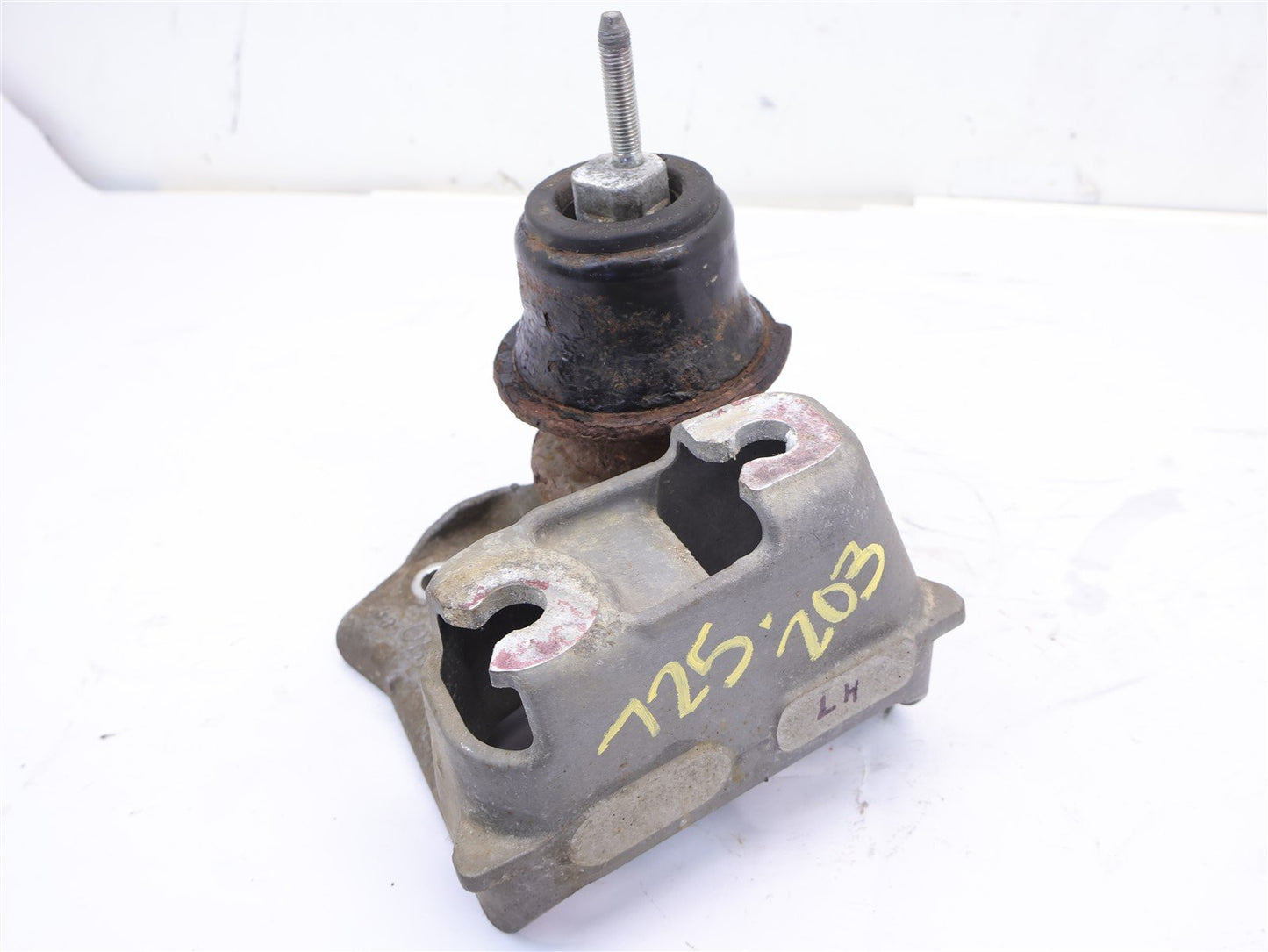 2010-2014 Subaru Outback Motor Mount Bracket LH Left Driver Side Engine OEM