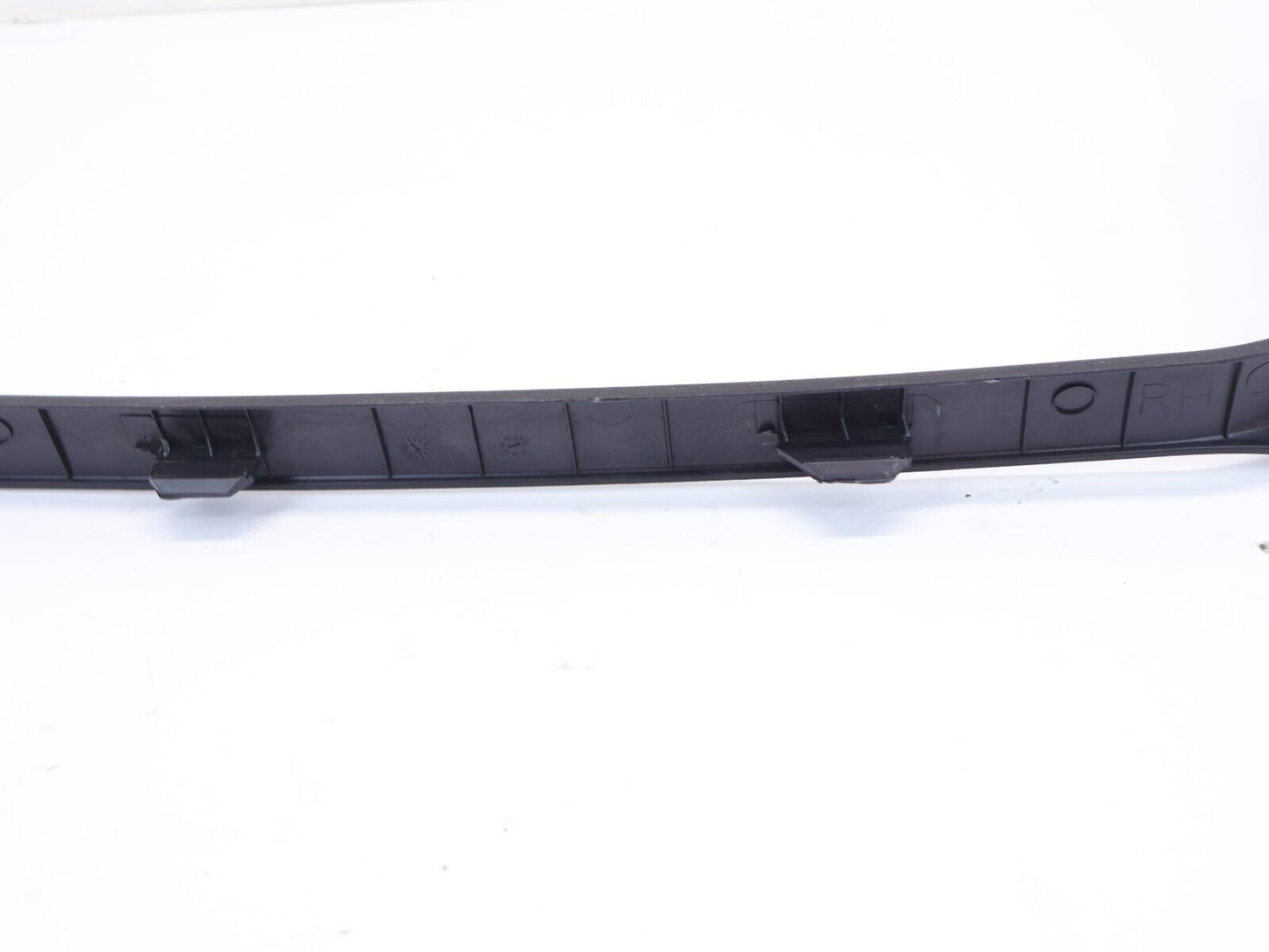 2005-2009 Subaru Legacy GT Front Door Sill 94060AG11A Trim Passenger Right RH