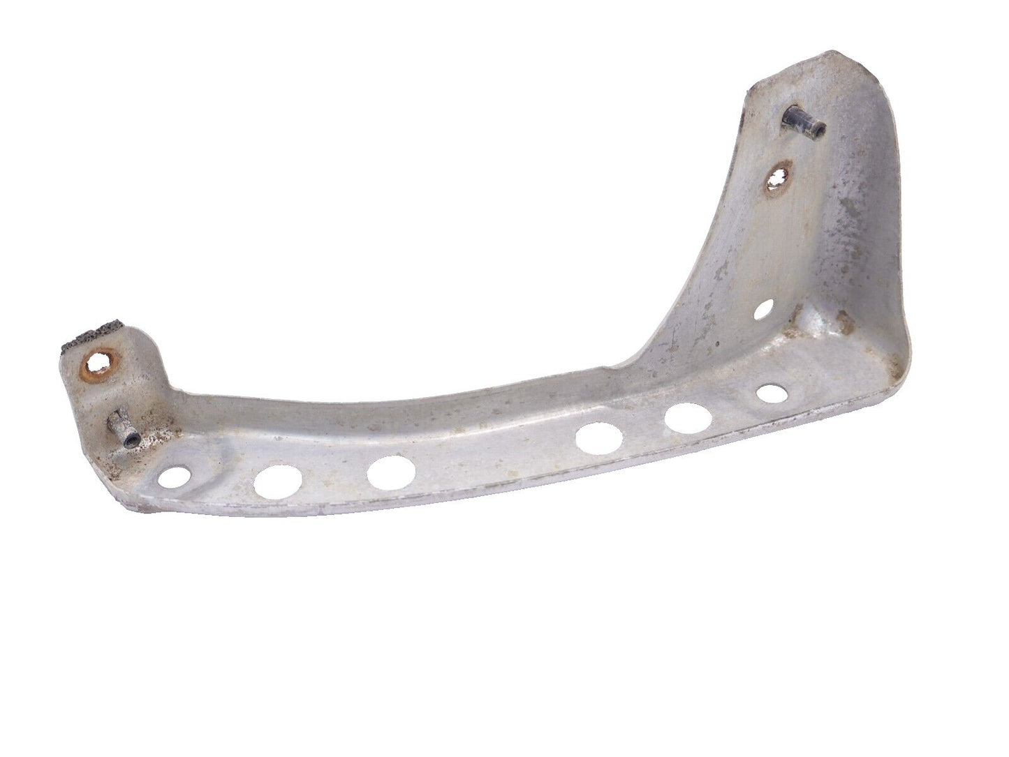 2005-2007 Subaru Legacy GT Rear Bumper Cover Corner Bracket Passenger RH SEDAN