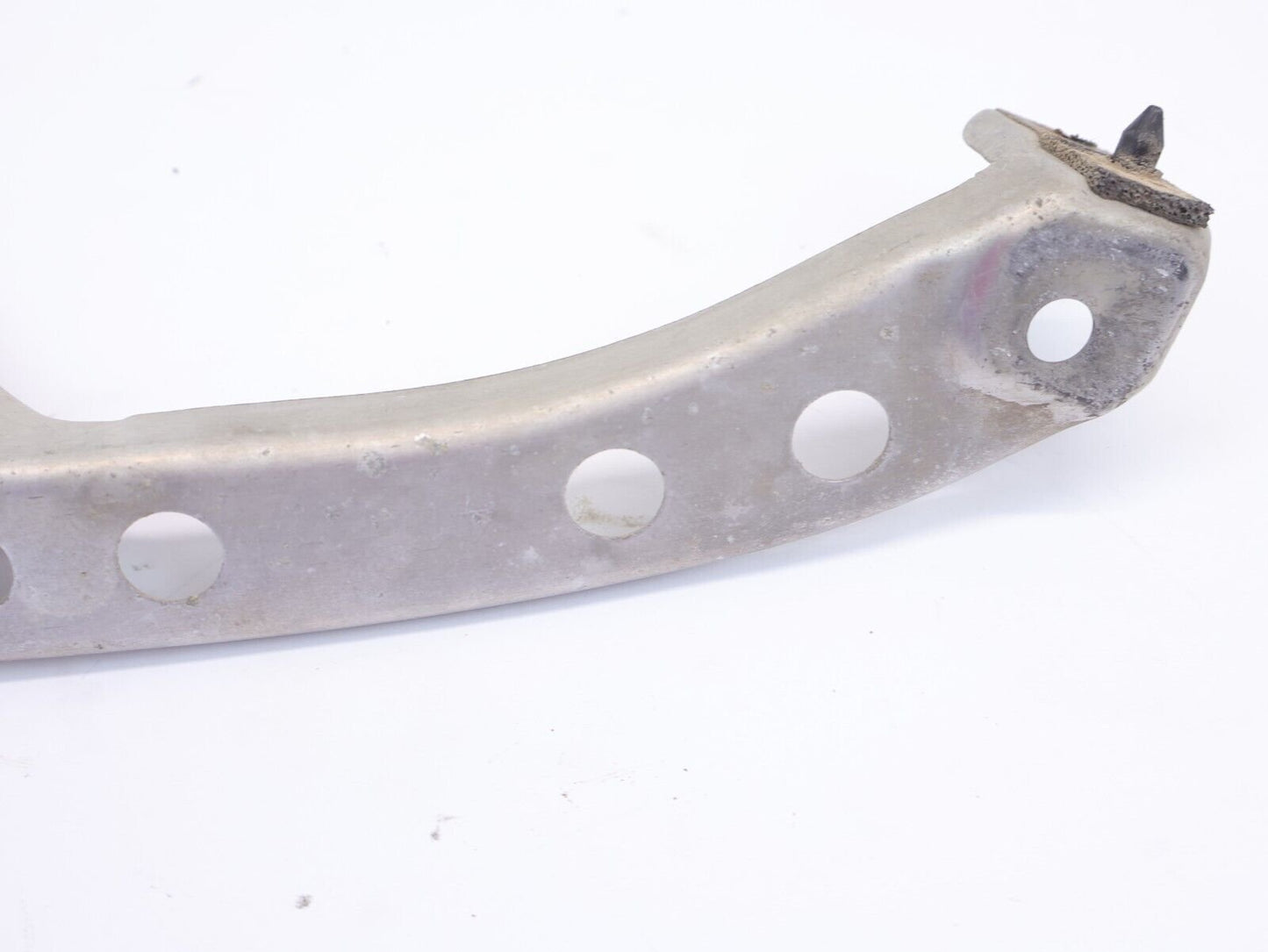2005-2007 Subaru Legacy GT Rear Bumper Cover Corner Bracket Passenger RH SEDAN