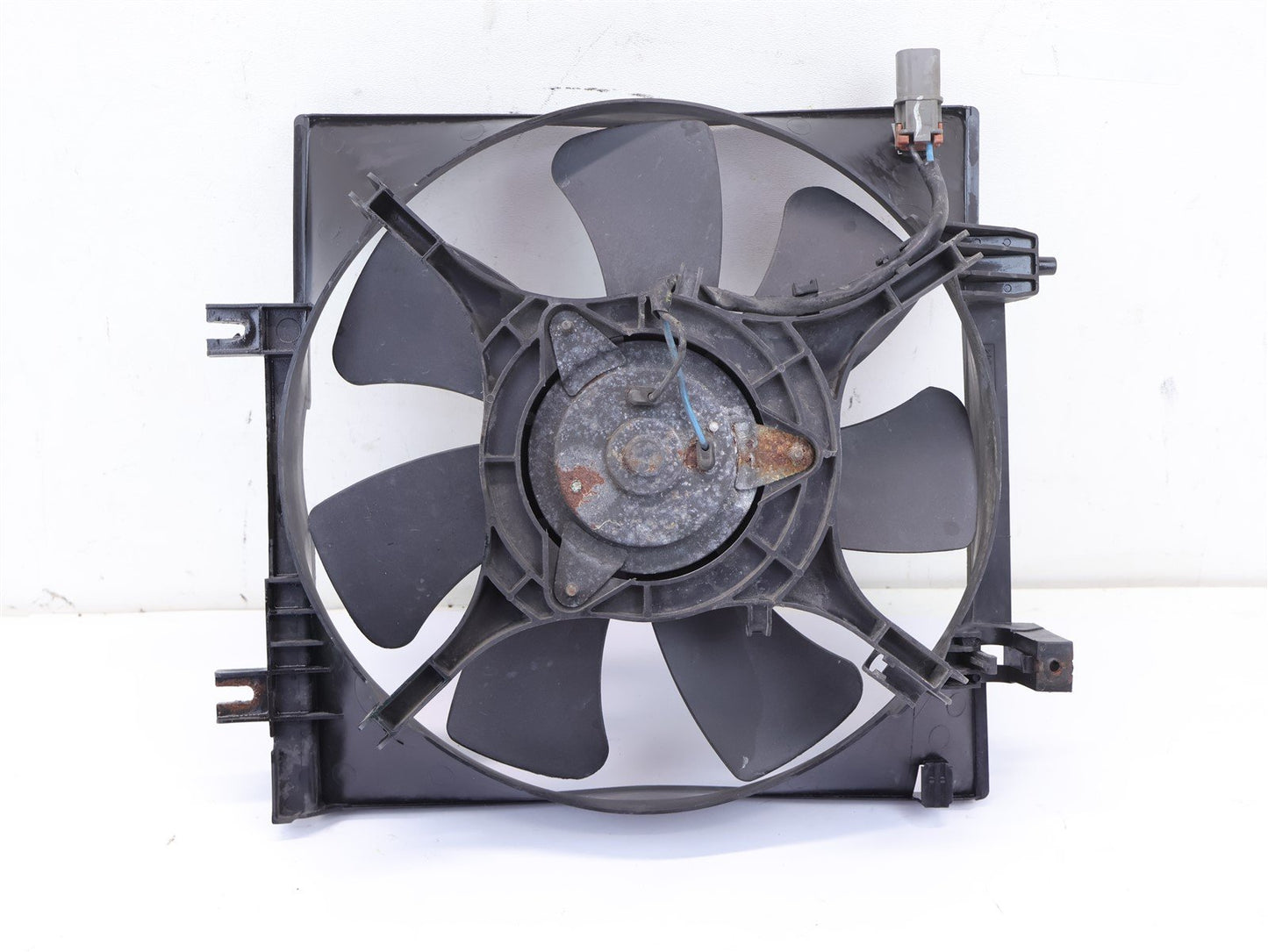 2005-2009 Subaru Legacy GT Outback XT Radiator Fan Condenser RH 2.5L Turbo OEM