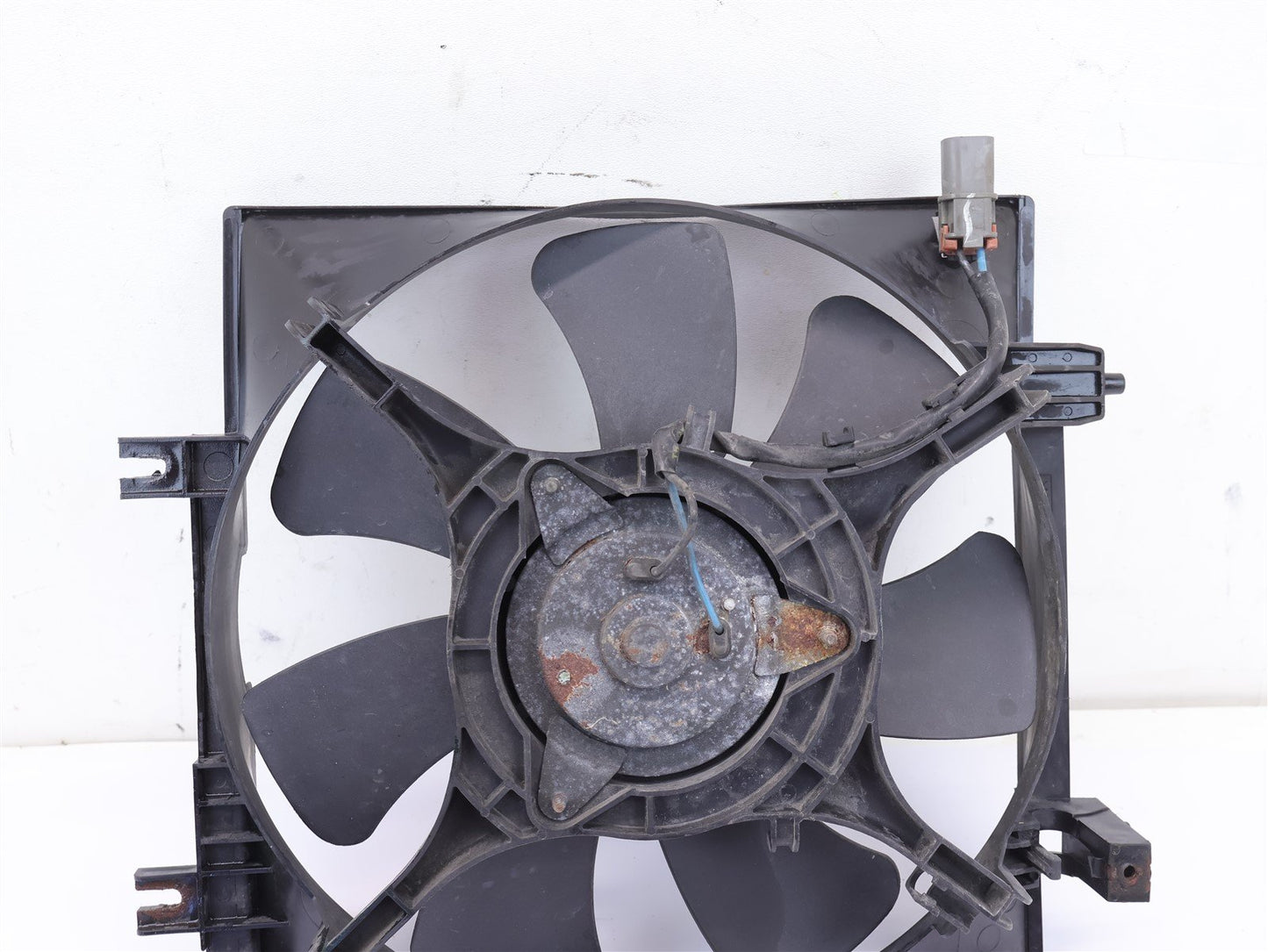 2005-2009 Subaru Legacy GT Outback XT Radiator Fan Condenser RH 2.5L Turbo OEM