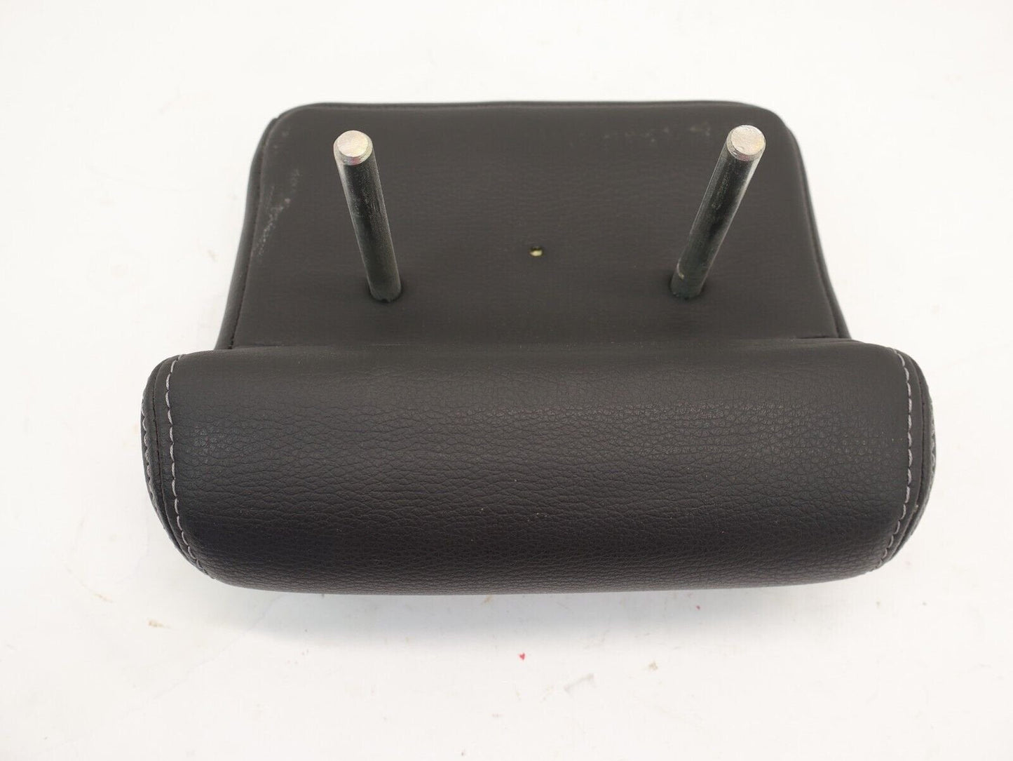 2005-2007 Subaru Legacy Spec B Center Rear Head Rest Headrest Leather SEDAN OEM