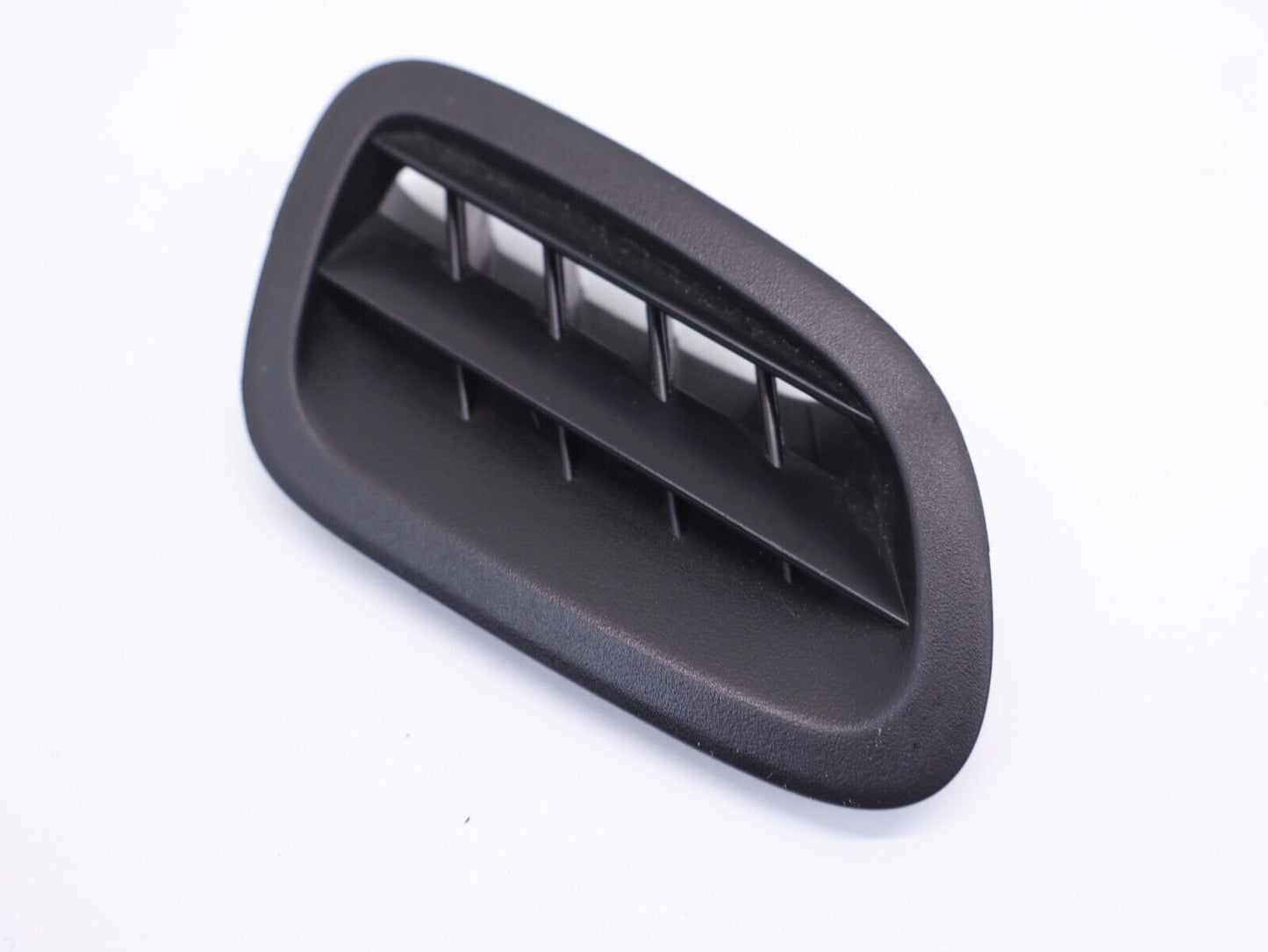 2005-2009 Subaru Legacy Outback Defrost Vent Upper Top Dash RH Passenger Right