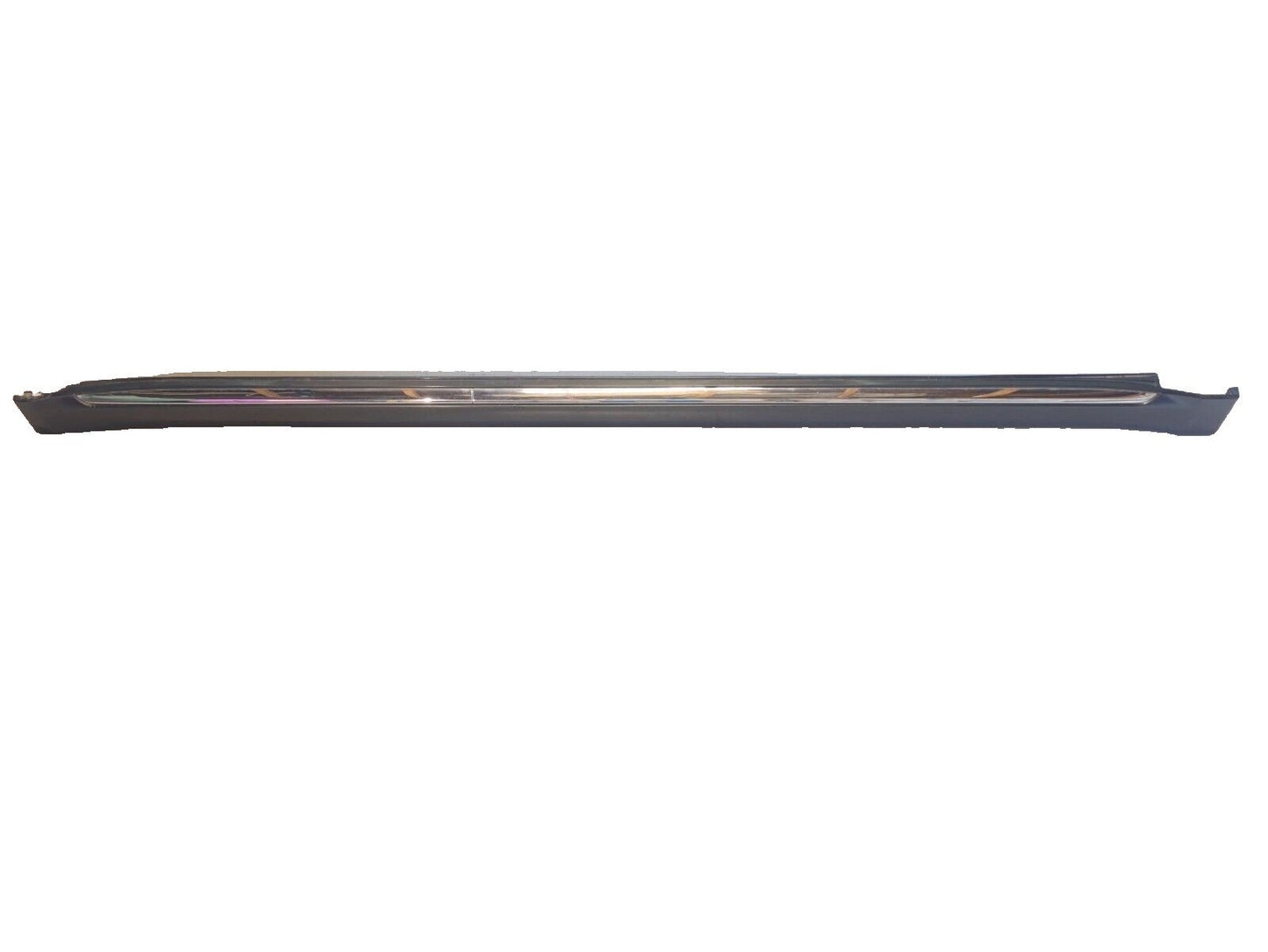 2007-2009 Subaru Legacy Passenger Side Skirt Bottom Rocker w/ Chrome RH SEDAN