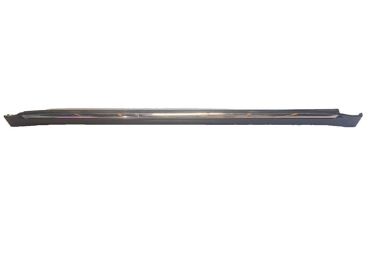 2007-2009 Subaru Legacy Passenger Side Skirt Bottom Rocker w/ Chrome RH SEDAN