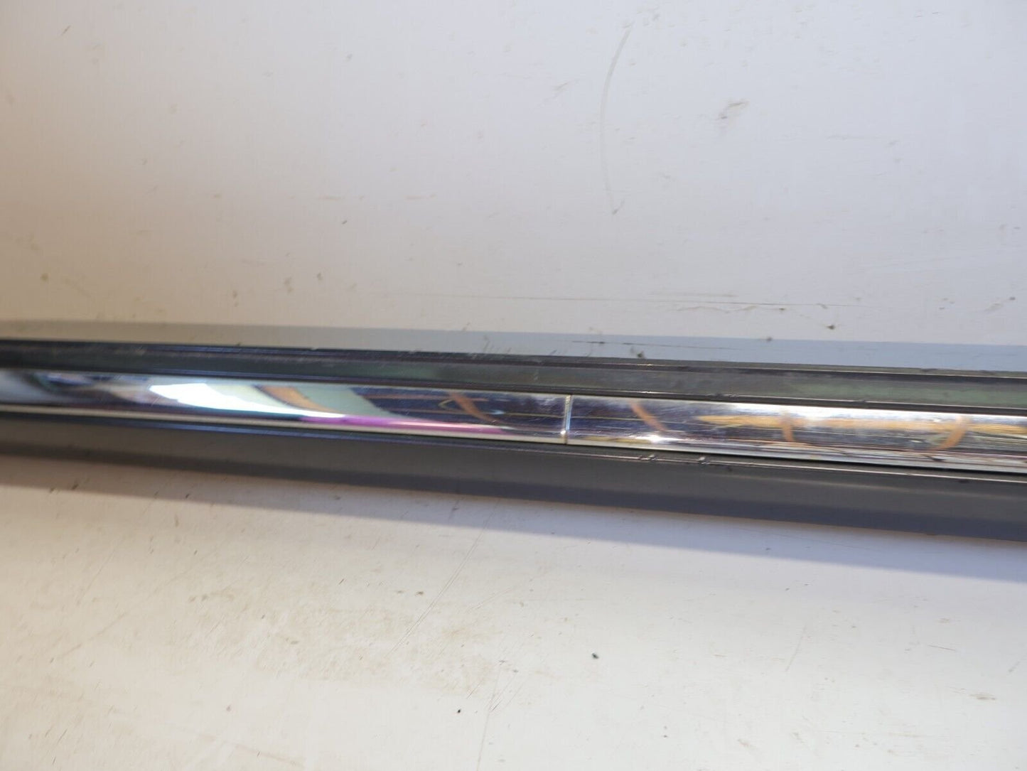 2007-2009 Subaru Legacy Passenger Side Skirt Bottom Rocker w/ Chrome RH SEDAN