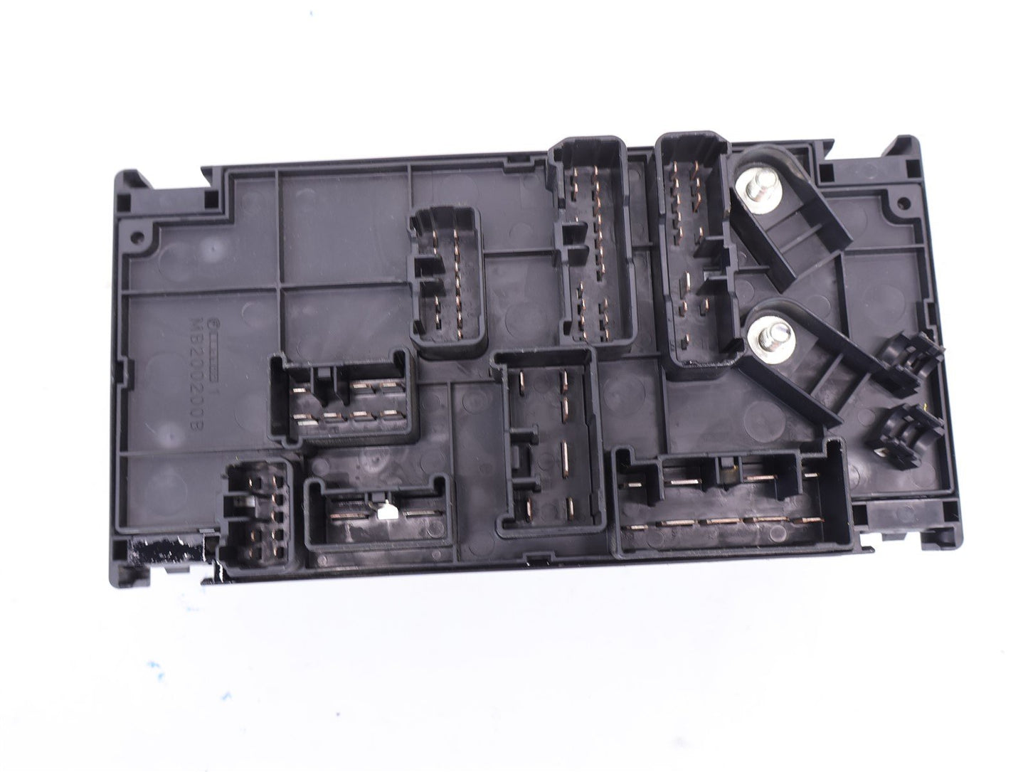 2007-2009 Subaru Legacy GT Outback XT Engine Bay Fuse Box Relay 82241AG02A 07-09