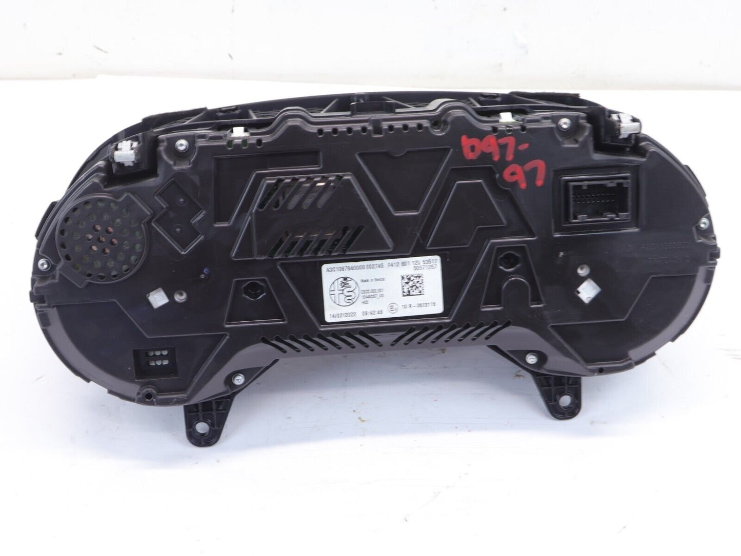 2022 Alfa Romeo Giulia Speedometer Instrument Cluster 2.0L Gauge 22k Miles OEM