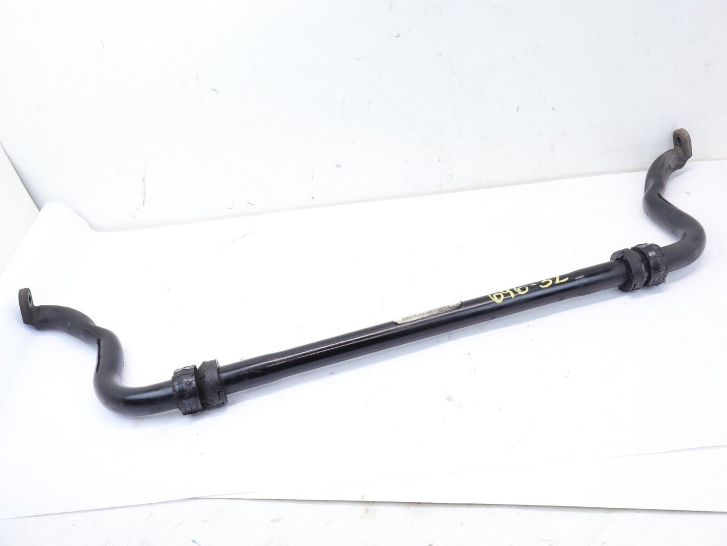 2008 Porsche Cayenne Front Sway Bar Stabilizer 4.8L OEM