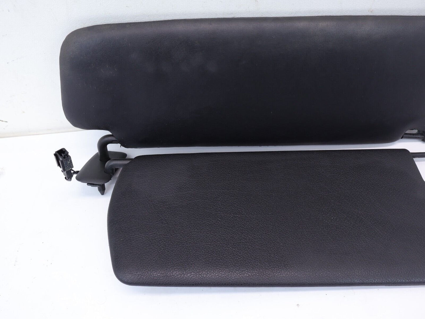 2006-2010 Porsche Cayenne Driver Sun Visor Black (w/ sunroof) LH Left OEM