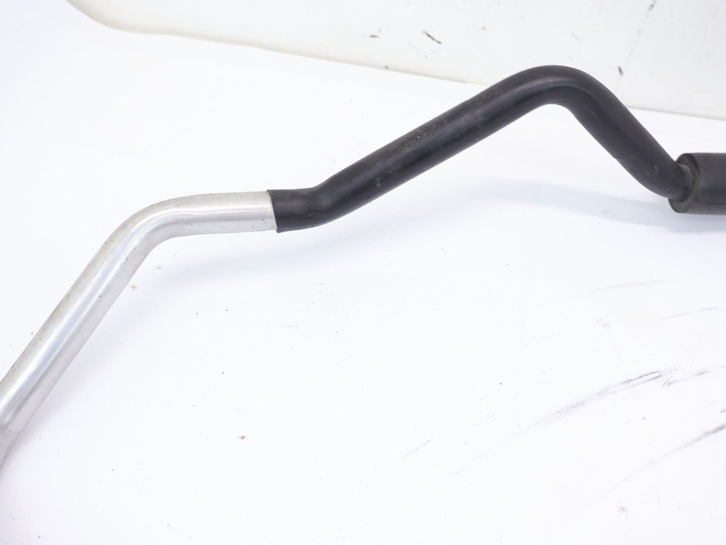 2008-2010 Porsche Cayenne A/C AC Line Hose Pipe OEM 7L5820017L