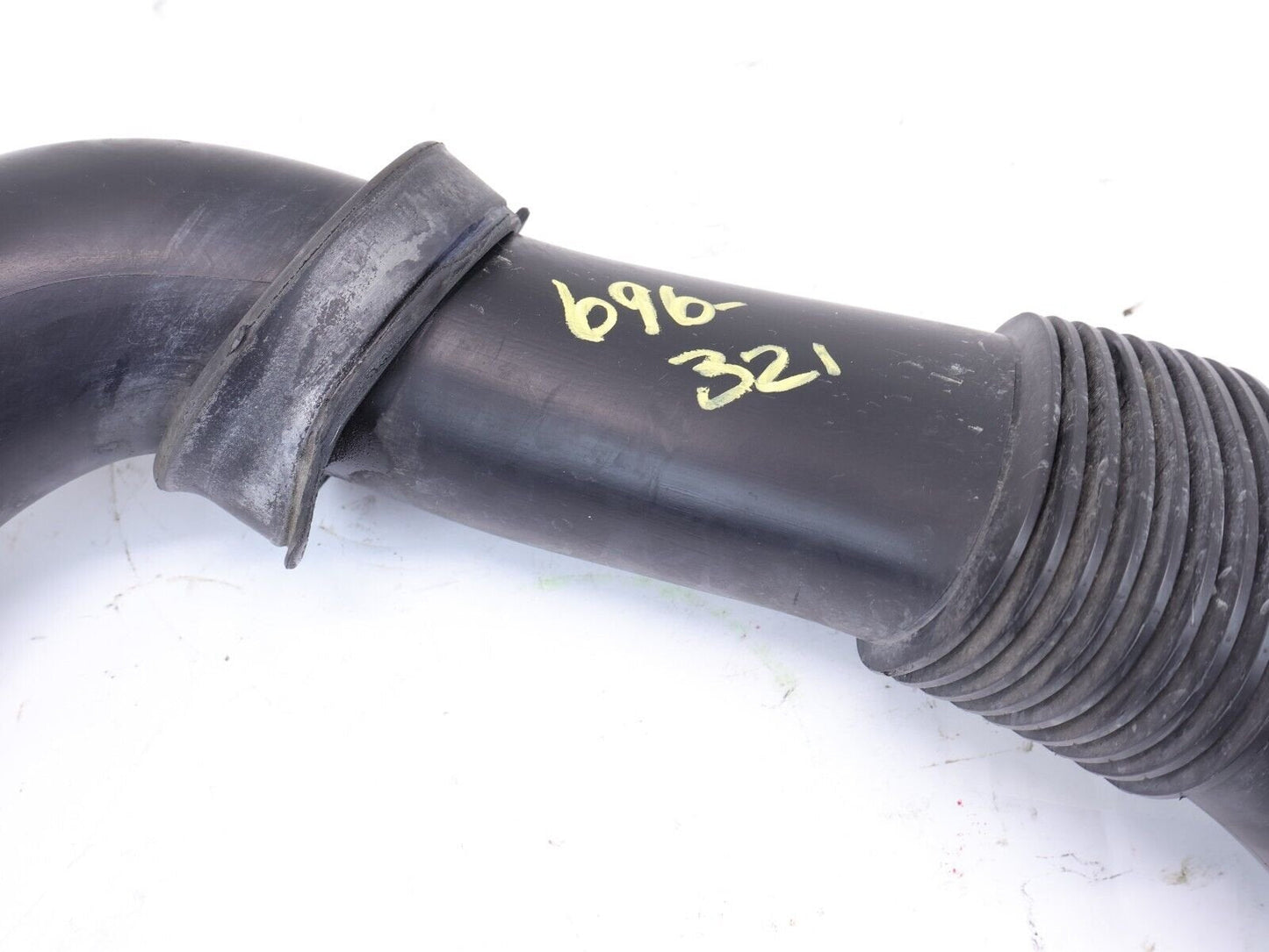 2008 Porsche Cayenne S Air Intake Hose Tube Pipe 7L5128752 OEM 2003-2010