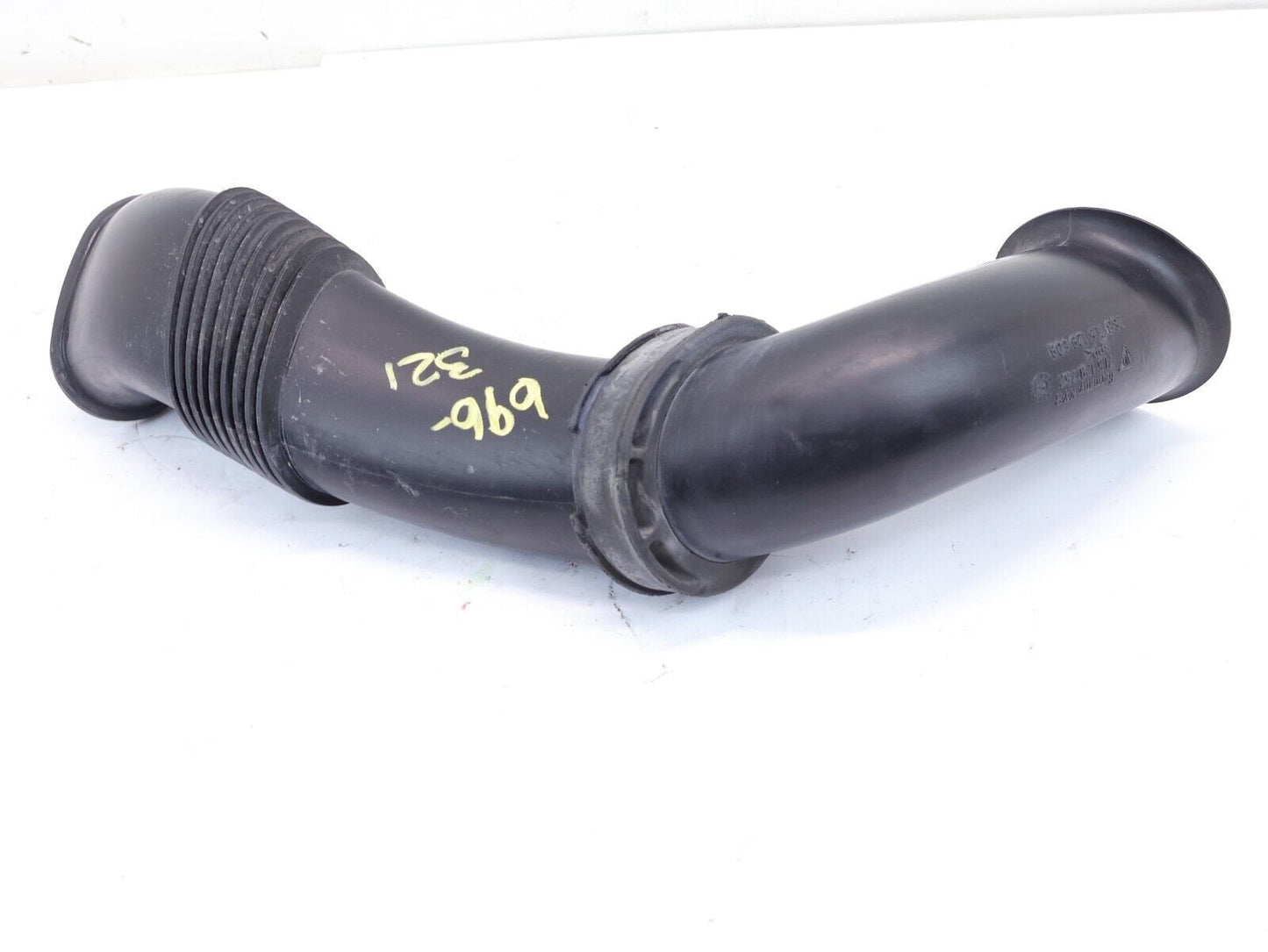 2008 Porsche Cayenne S Air Intake Hose Tube Pipe 7L5128752 OEM 2003-2010