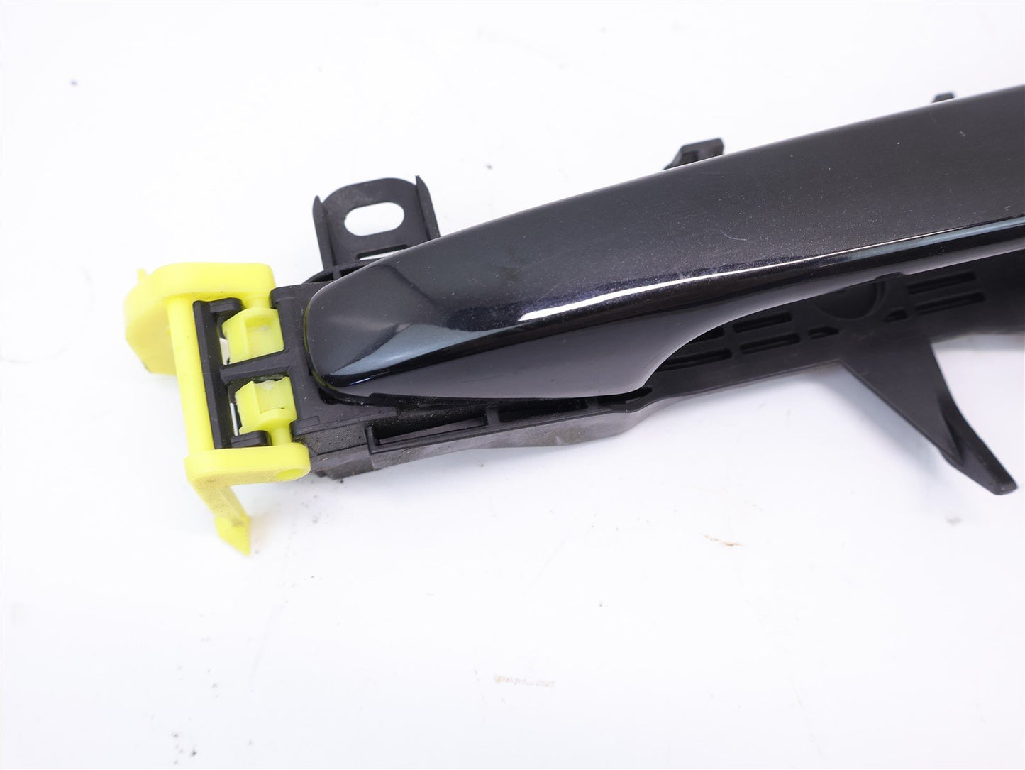 2013-2017 Subaru Crosstrek Passenger Front Door Handle Exterior 61k RH OEM