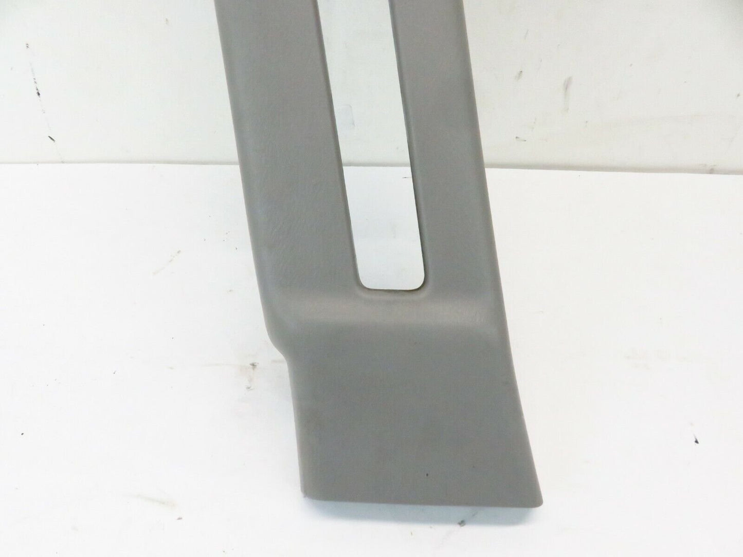 2002-2007 Subaru Impreza WRX Driver Upper B Pillar Trim LH Left 94012FE030 WAGON