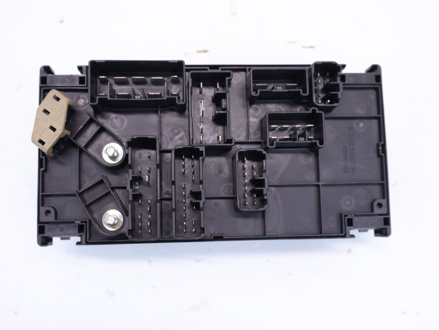 2015 Subaru XV Crosstrek Engine Bay Fuse Block Box 82241FJ080 2015-2017 OEM