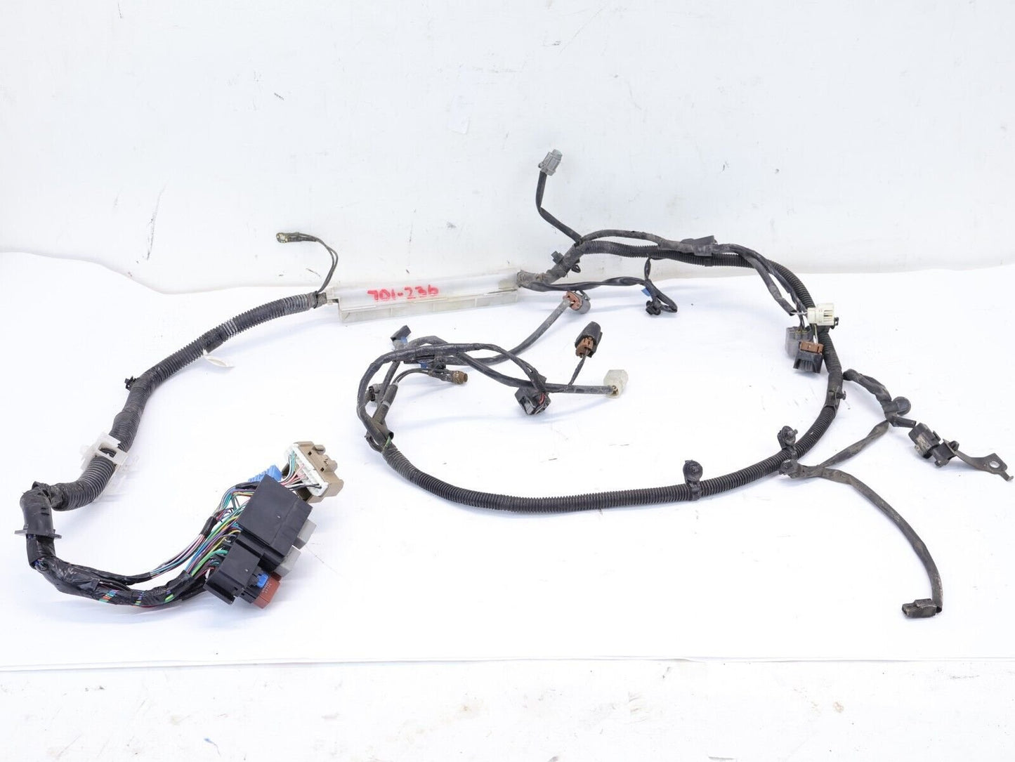 2014-2015 Subaru XV Crosstrek Front Wiring Harness Engine Bay 81200FJ531