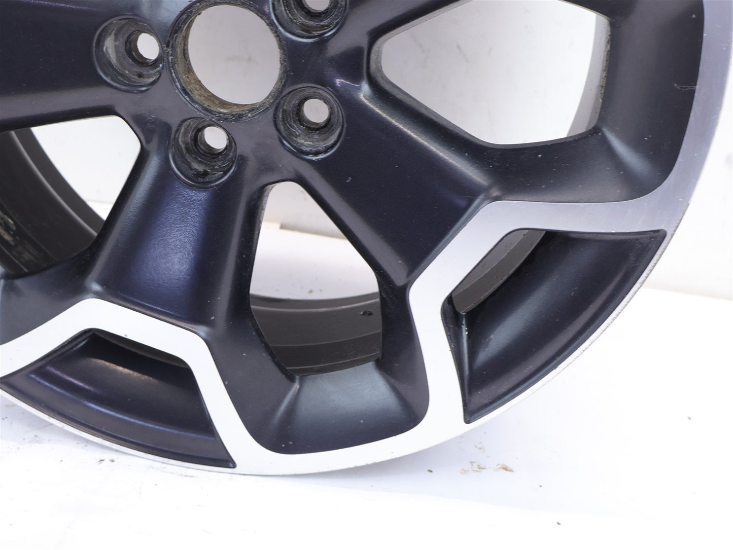 2013 2014 2015 Subaru XV Crosstrek 17" Wheel 17 x 7 Rim 736208 OEM